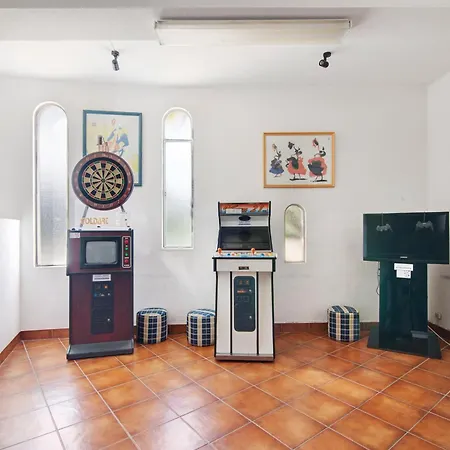 Appartement 104 *